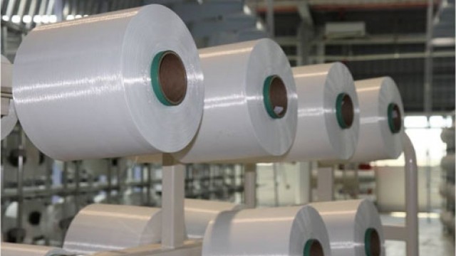 Bộ Công Thương ban hành Quyết định rà soát lần thứ nhất việc áp dụng biện pháp chống bán phá giá đối với một số sản phẩm sợi dài làm từ polyester có xuất xứ từ Cộng hòa Ấn Độ, Cộng hòa In-đô-nê-xi-a, Ma-lai-xi-a và Cộng hòa Nhân dân Trung Hoa (mã số vụ việc: AR01.AD10)